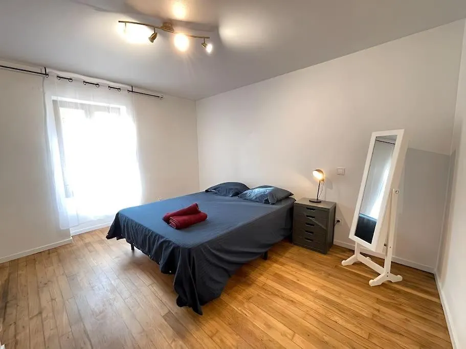 公寓 Cherpin Confort Urbain 1Er Etage 罗阿纳